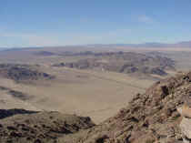 cave nw.JPG (63886 bytes)